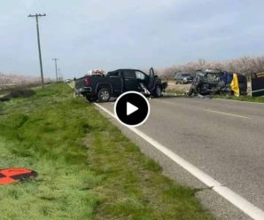 😭En la mañana de hoy paso un terrible accidente dónde murió la recon… Ver más
