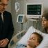 En el hospital más lujoso de la ciudad, un empresario multimillonario observaba en silencio a su hijo de 7 años, postrado en coma y conectado a una máquina que apenas lo mantenía con vida.