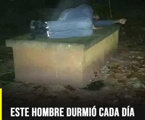 Este hombre durmió cada día sobre la tumba de su madre hasta que una… Ver más