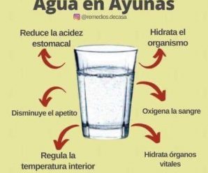 ¿POR QUÉ DEBERÍAMOS BEBER UN VASO DE AGUA TIBIA CON LIMÓN POR LAS MAÑANAS?