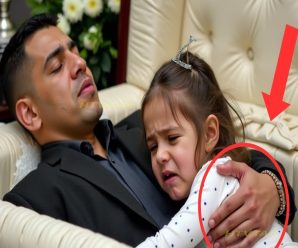 Una Niña Abrazo a su Padre en el Ataúd y Lo Que Ocurrió Después Fue Espeluznante